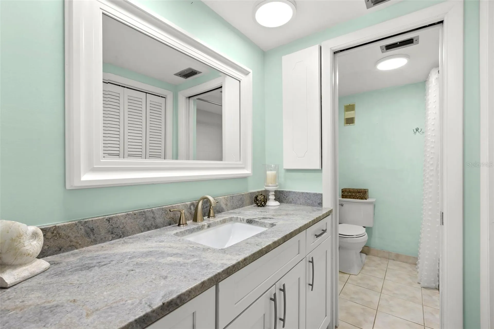 7100 Sunshine Skyway Lane S St Petersburg FL 33711