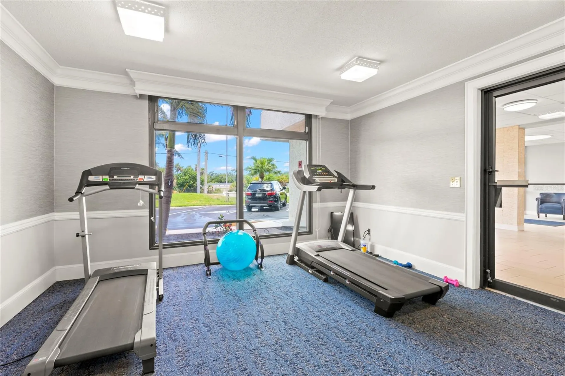 7100 Sunshine Skyway Lane S St Petersburg FL 33711