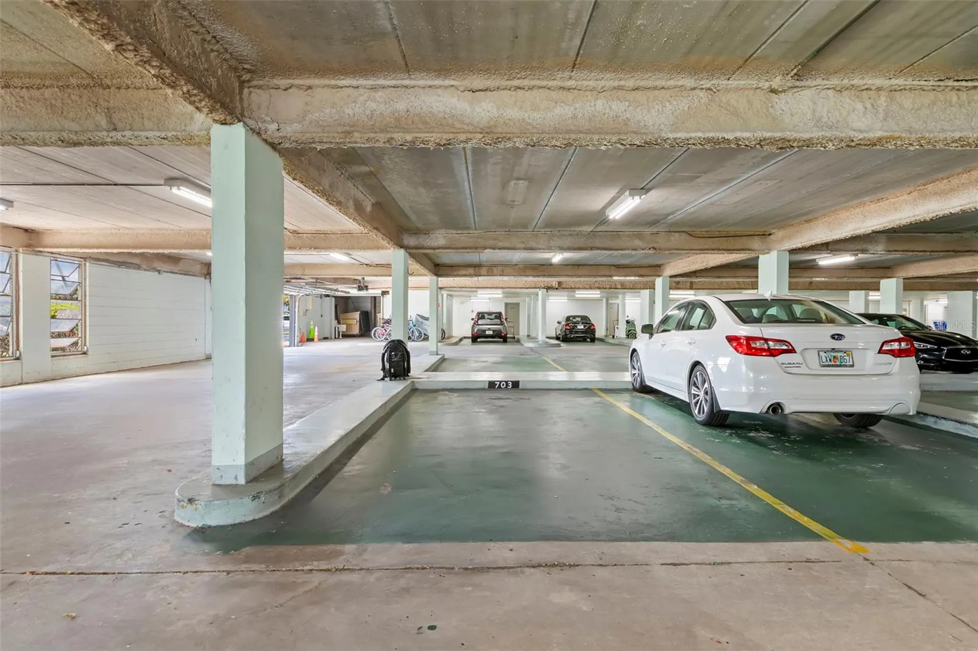 7100 Sunshine Skyway Lane S St Petersburg FL 33711