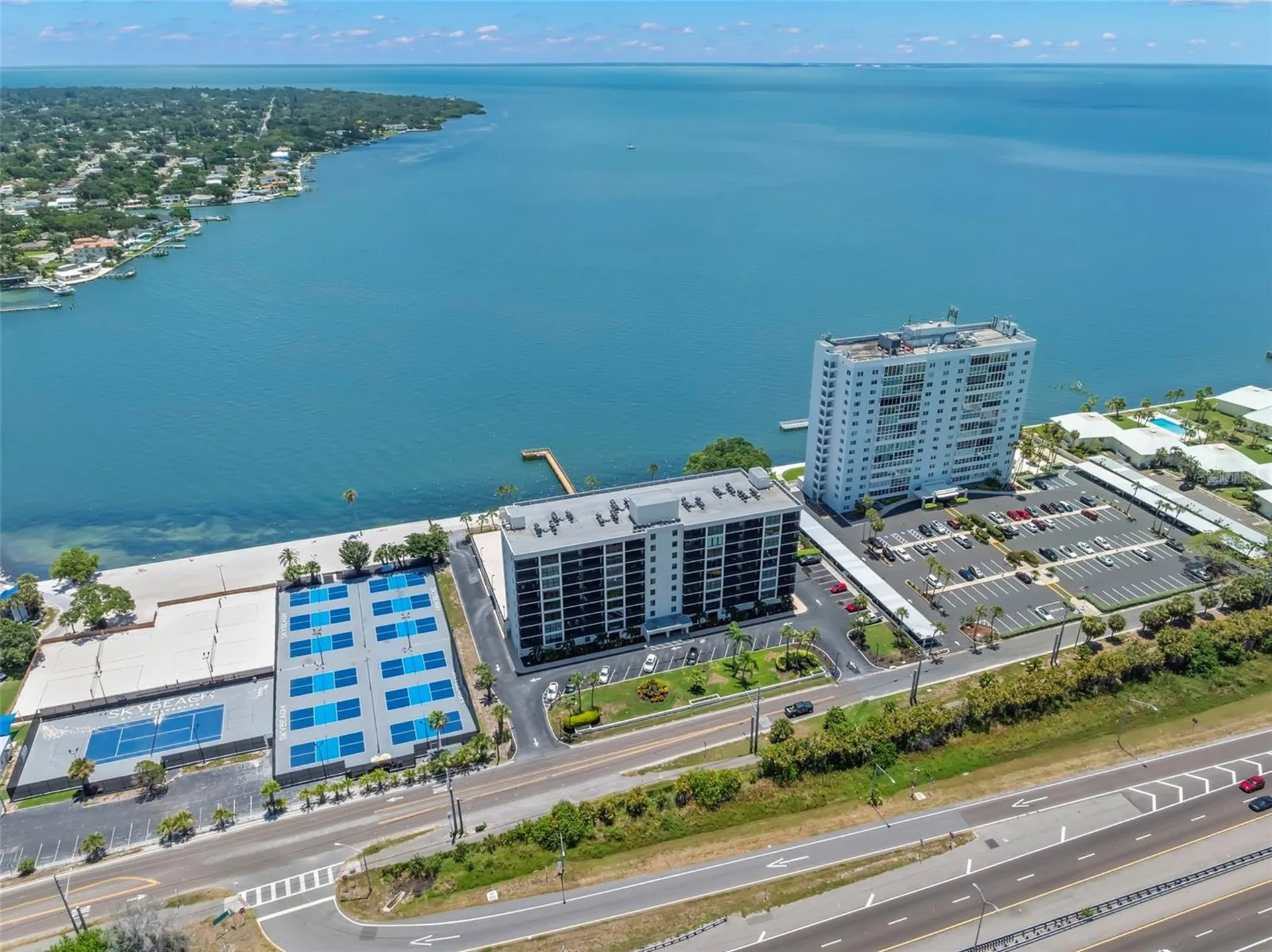 7100 Sunshine Skyway Lane S St Petersburg FL 33711