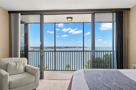 7100 Sunshine Skyway Lane S St Petersburg FL 33711