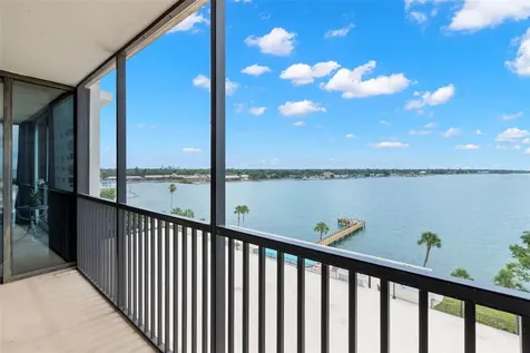 7100 Sunshine Skyway Lane S St Petersburg FL 33711