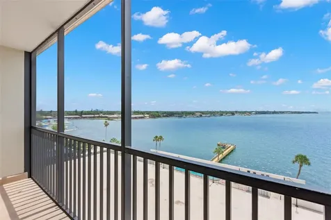 7100 Sunshine Skyway Lane S St Petersburg FL 33711