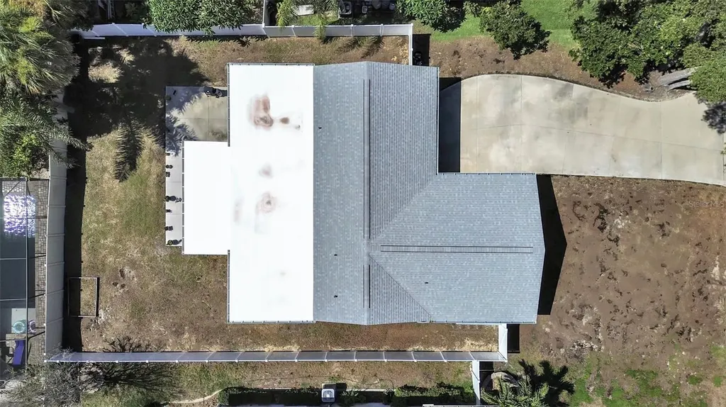1004 Peninsula Avenue Tarpon Springs FL 34689