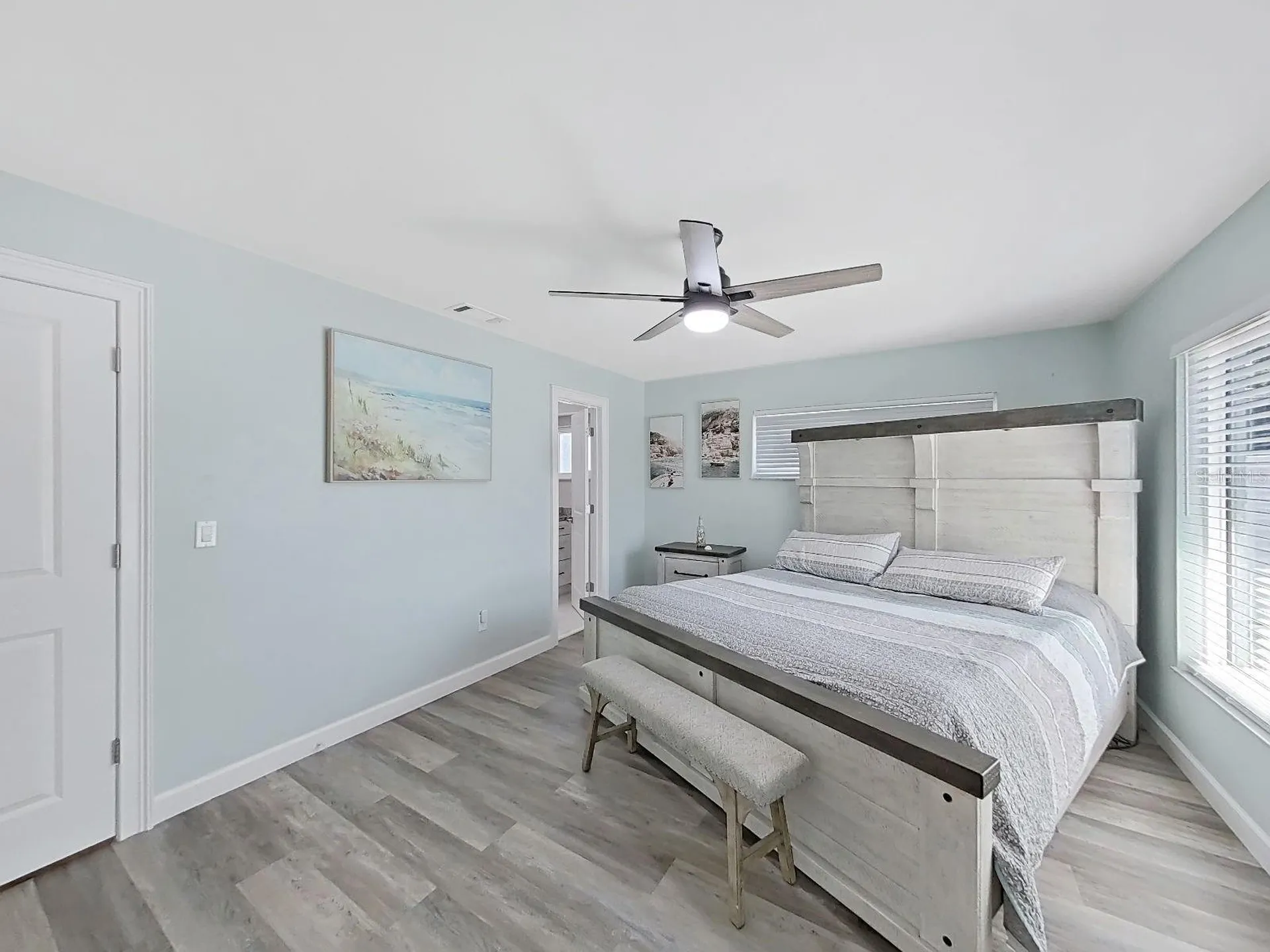 1004 Peninsula Avenue Tarpon Springs FL 34689