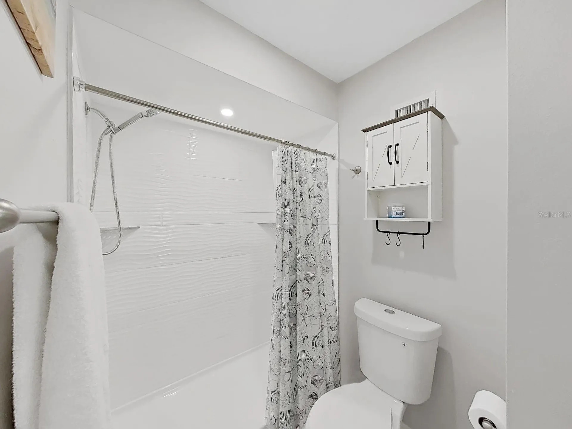 1004 Peninsula Avenue Tarpon Springs FL 34689