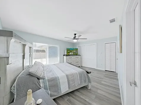 1004 Peninsula Avenue Tarpon Springs FL 34689