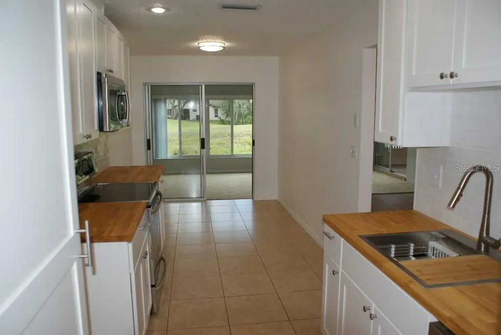7445 Crestwood Drive Weeki Wachee FL 34613