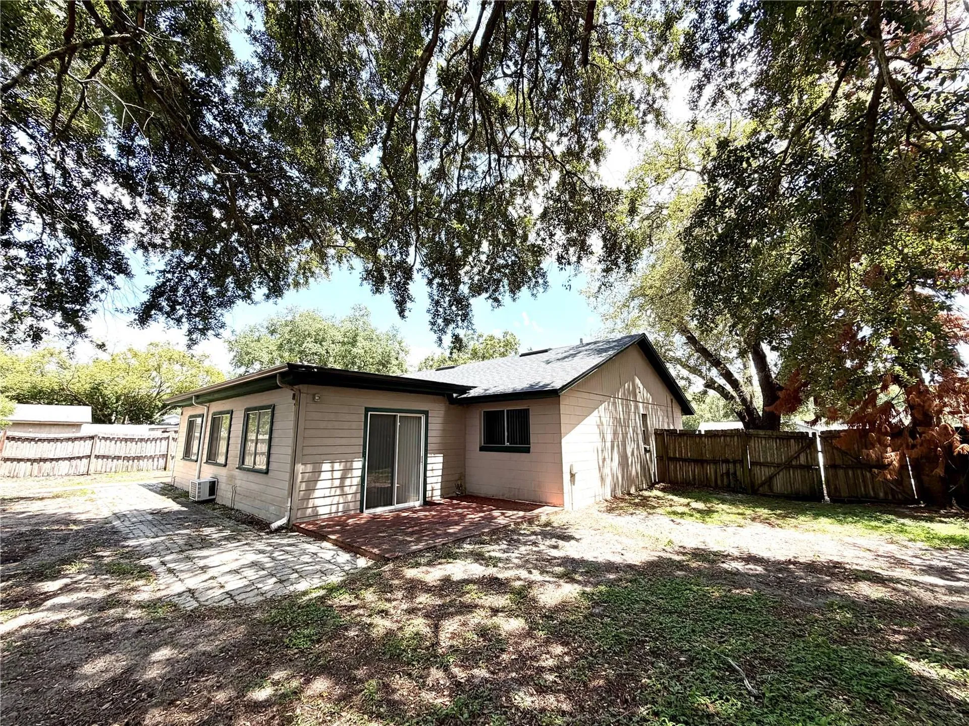 3349 Sassafras Court Orlando FL 32810