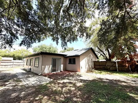 3349 Sassafras Court Orlando FL 32810