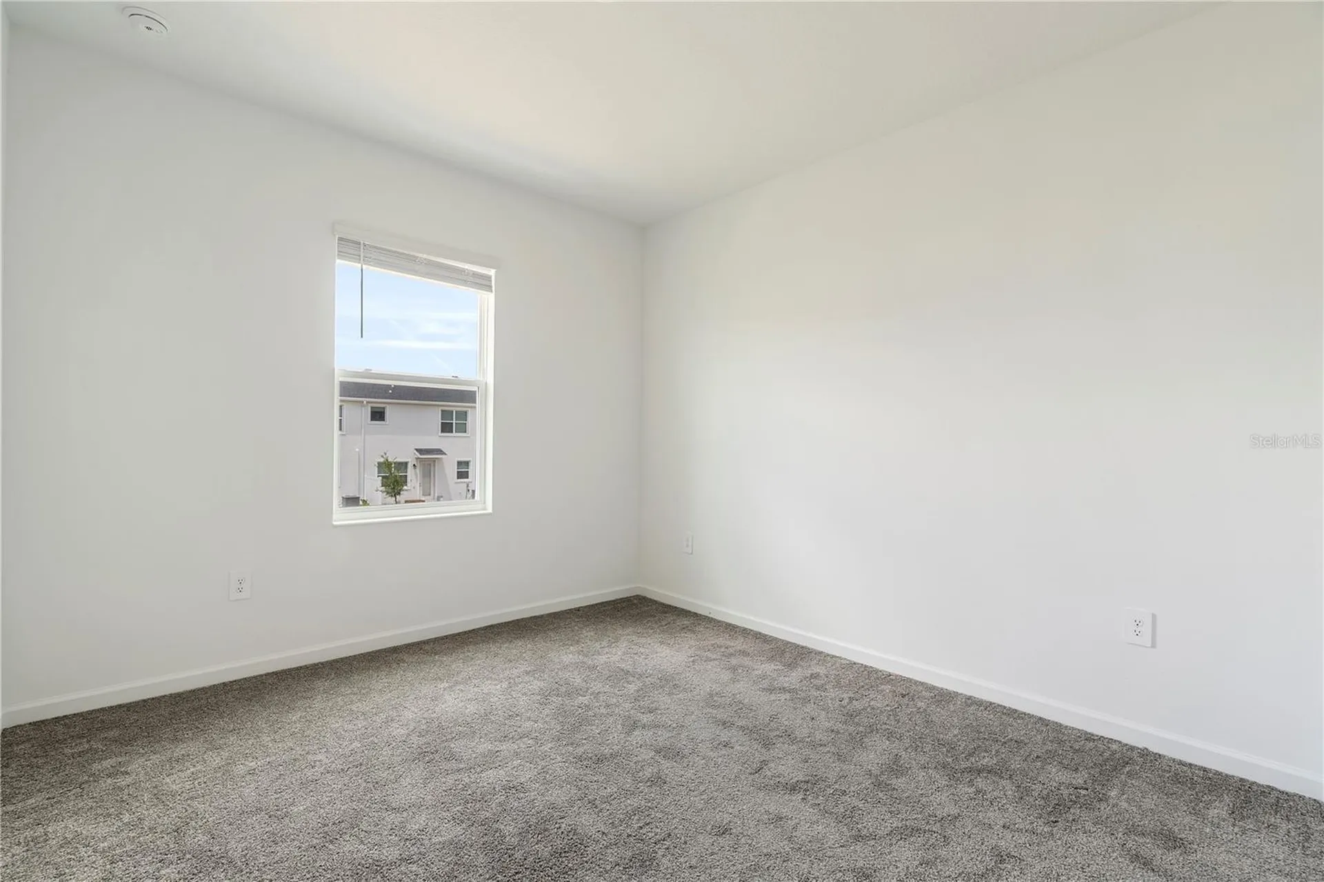 264 Nine Iron Drive Davenport FL 33896