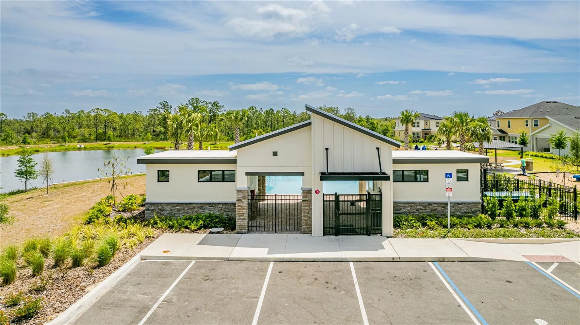 264 Nine Iron Drive Davenport FL 33896