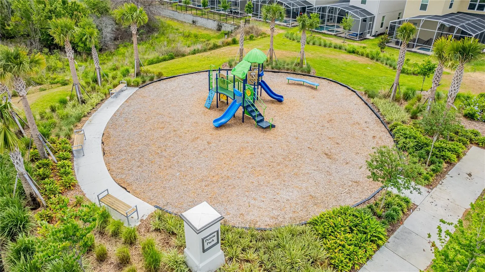 264 Nine Iron Drive Davenport FL 33896