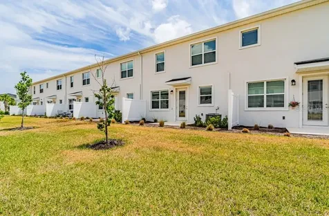 264 Nine Iron Drive Davenport FL 33896