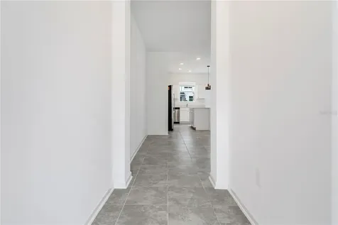 264 Nine Iron Drive Davenport FL 33896