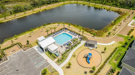 264 Nine Iron Drive Davenport FL 33896