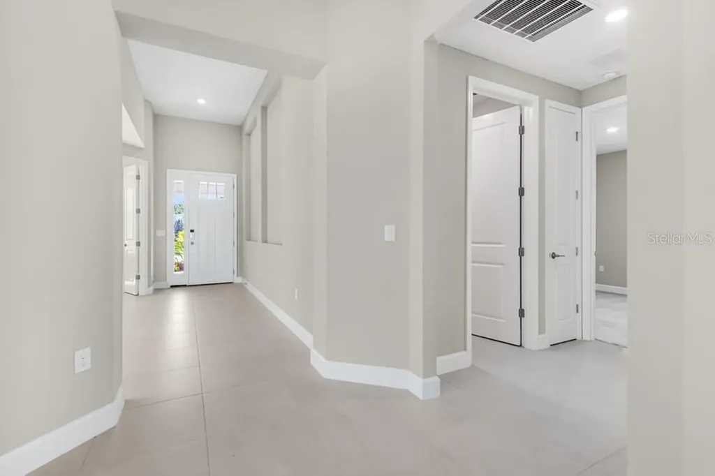 10 Geosam Drive Palm Coast FL 32137