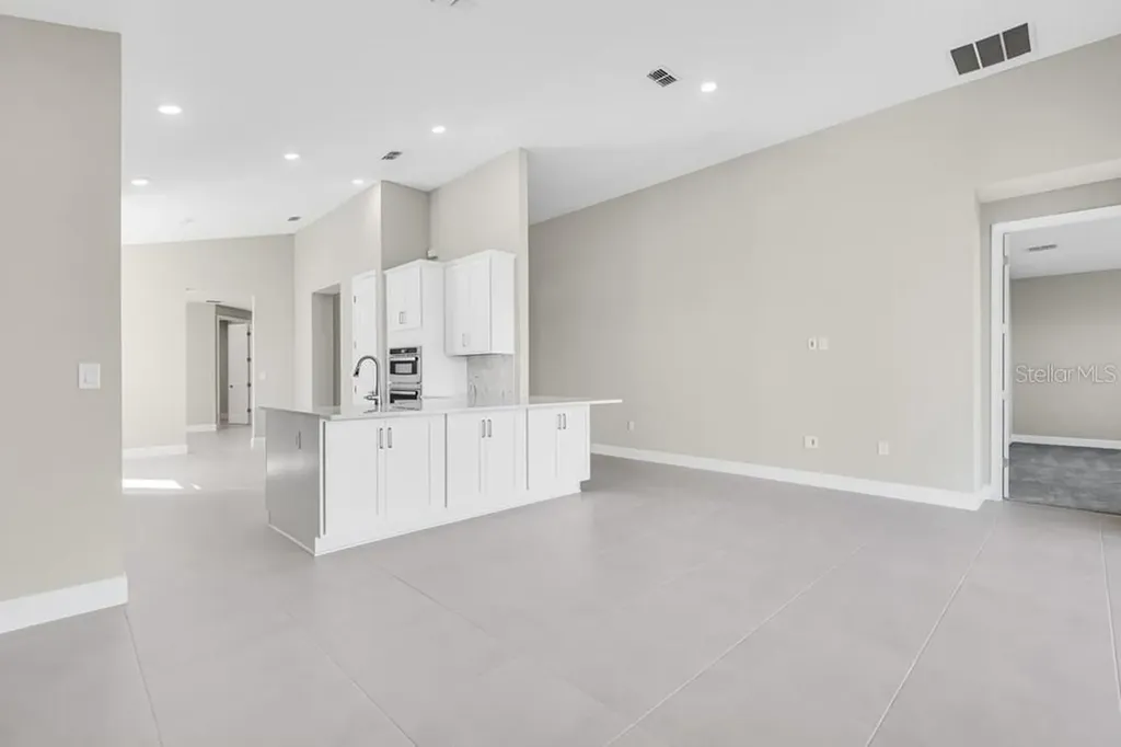 10 Geosam Drive Palm Coast FL 32137