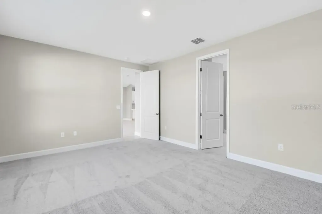 10 Geosam Drive Palm Coast FL 32137