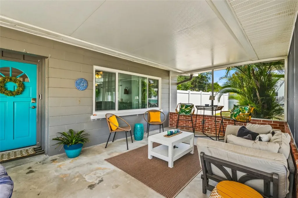 3943 Eton Place Sarasota FL 34241