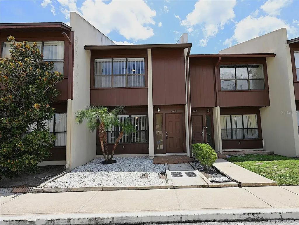 349 E Market Square Lakeland FL 33813