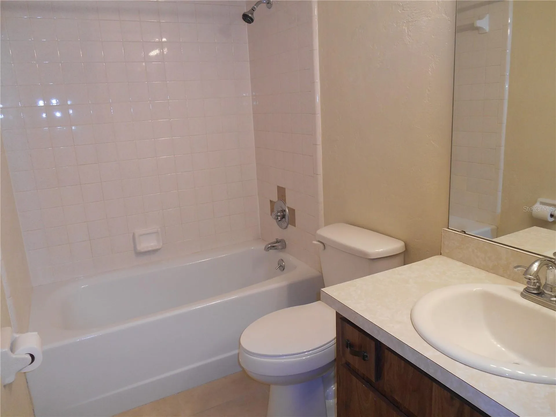 1564 S Montgomery Street Deland FL 32720