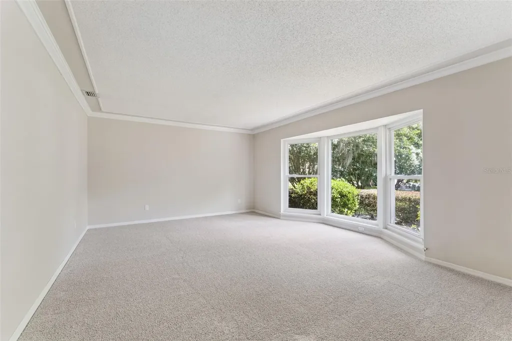 4334 N Landmark Drive Orlando FL 32817