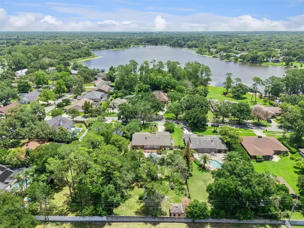 4334 N Landmark Drive Orlando FL 32817