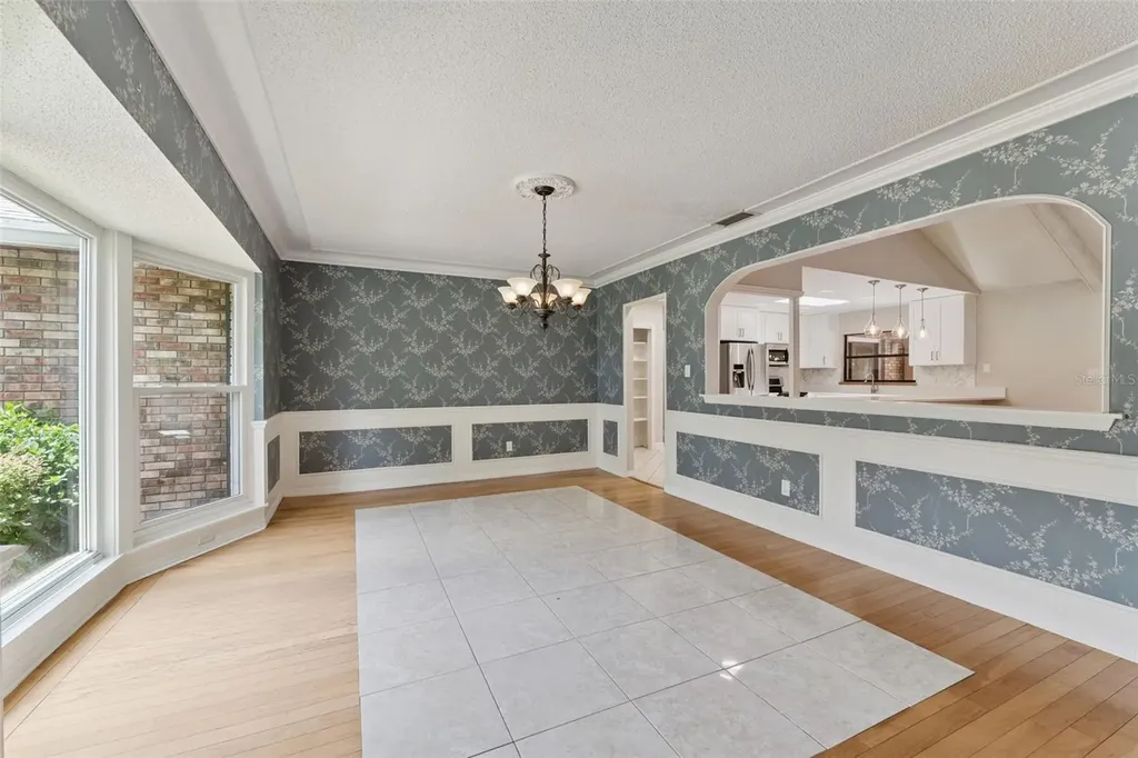 4334 N Landmark Drive Orlando FL 32817