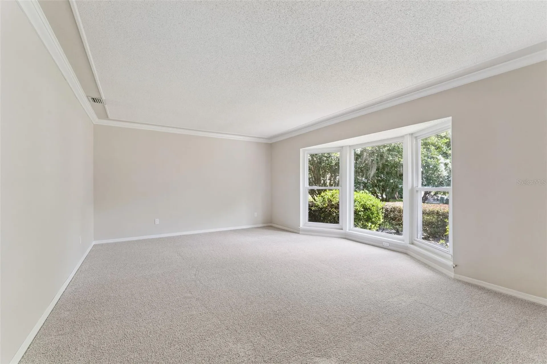 4334 N Landmark Drive Orlando FL 32817