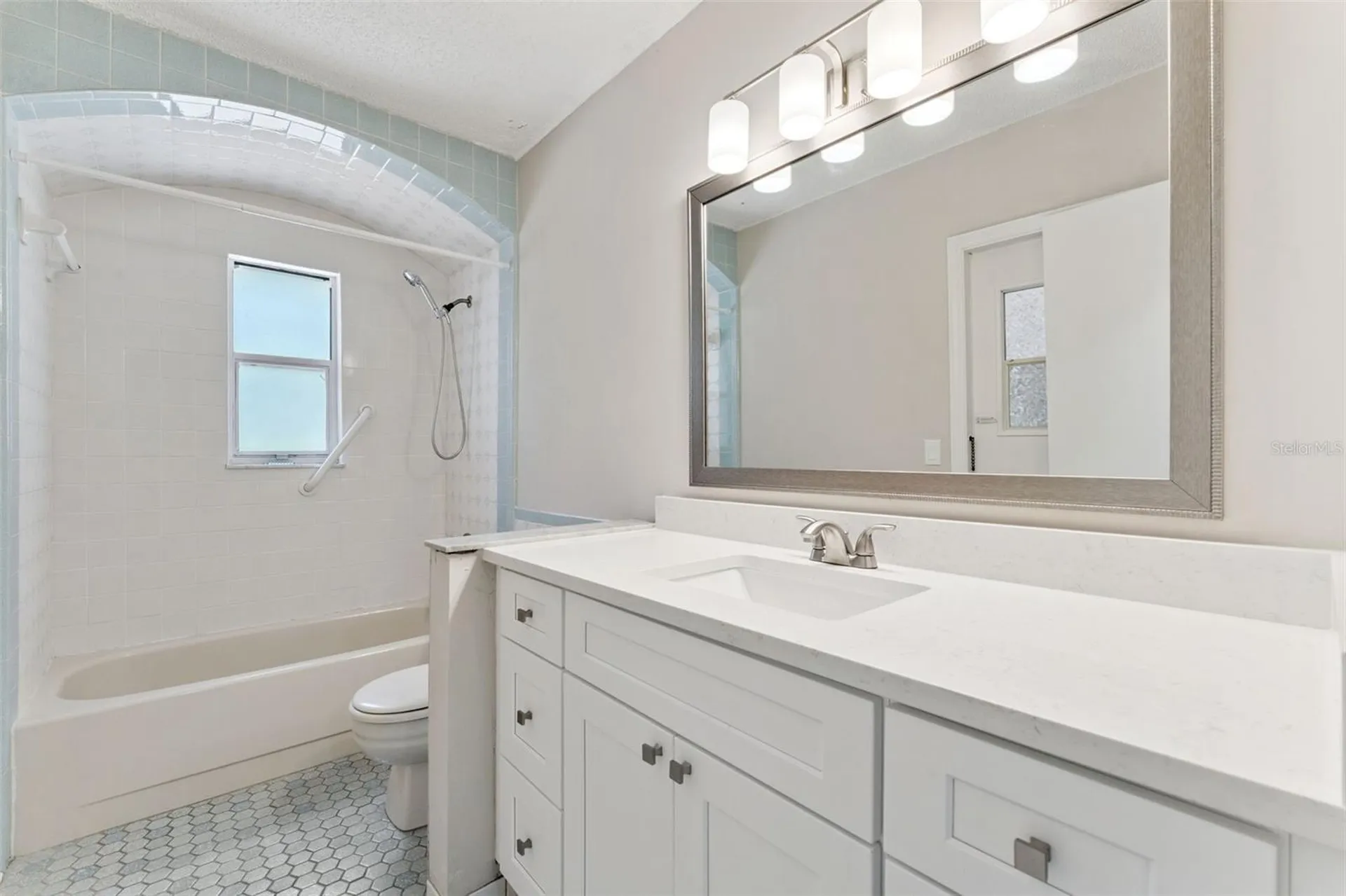 4334 N Landmark Drive Orlando FL 32817