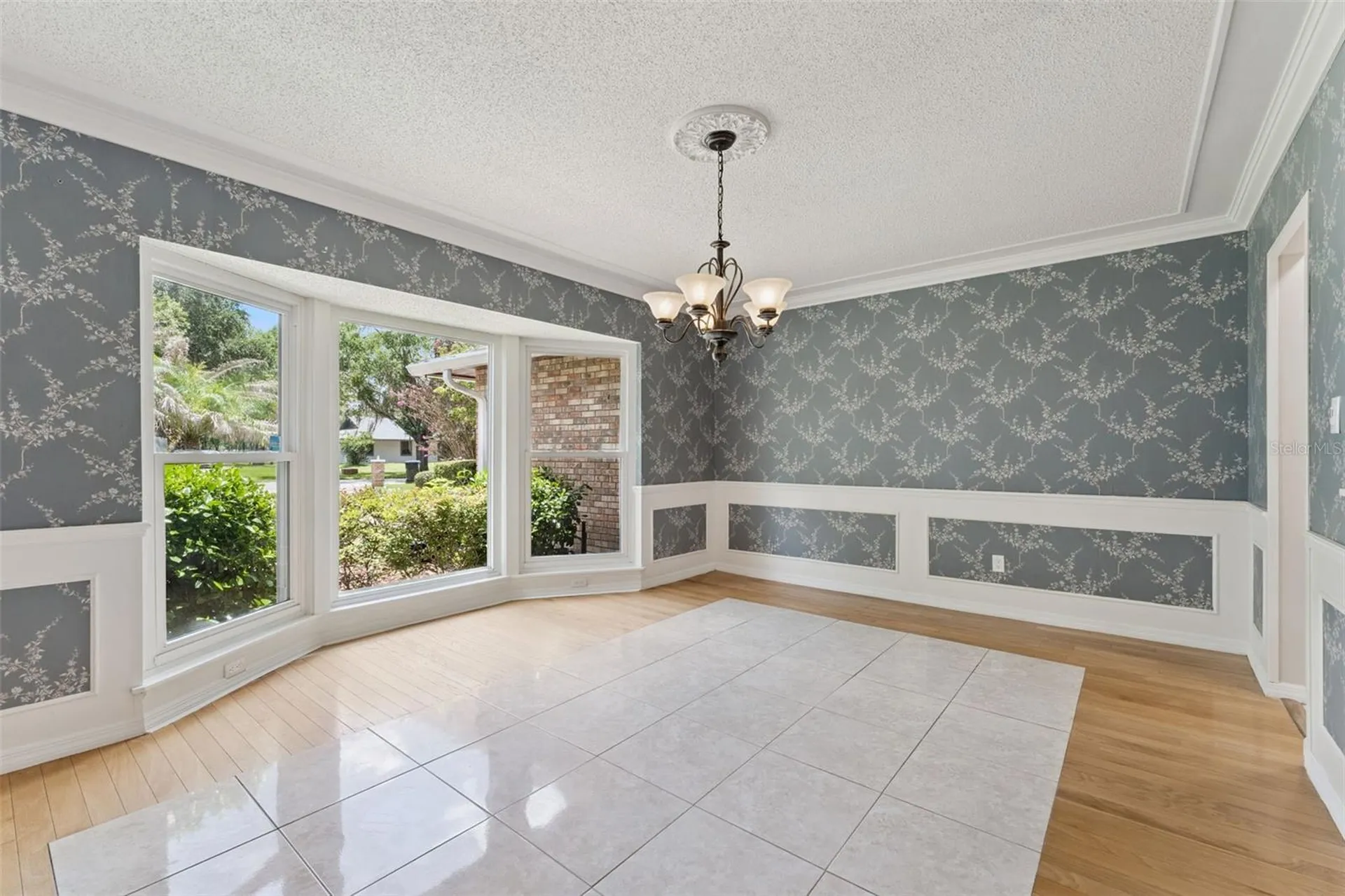 4334 N Landmark Drive Orlando FL 32817