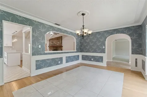 4334 N Landmark Drive Orlando FL 32817