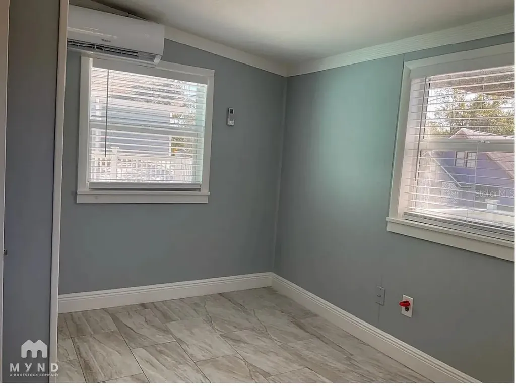 614 Oak Avenue Clearwater FL 33756