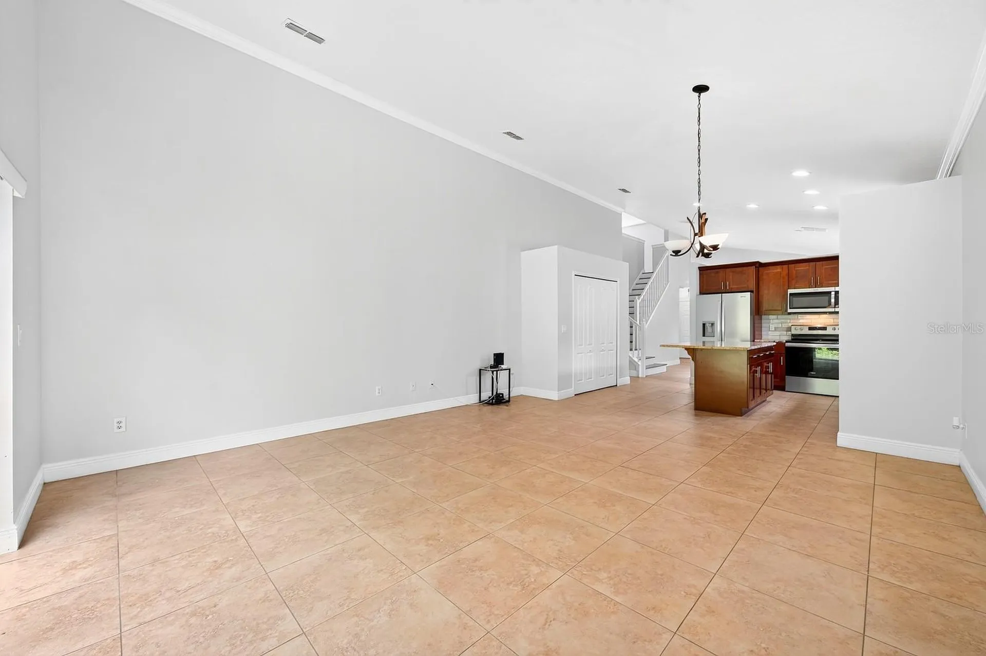 403 Carey Way Orlando FL 32825