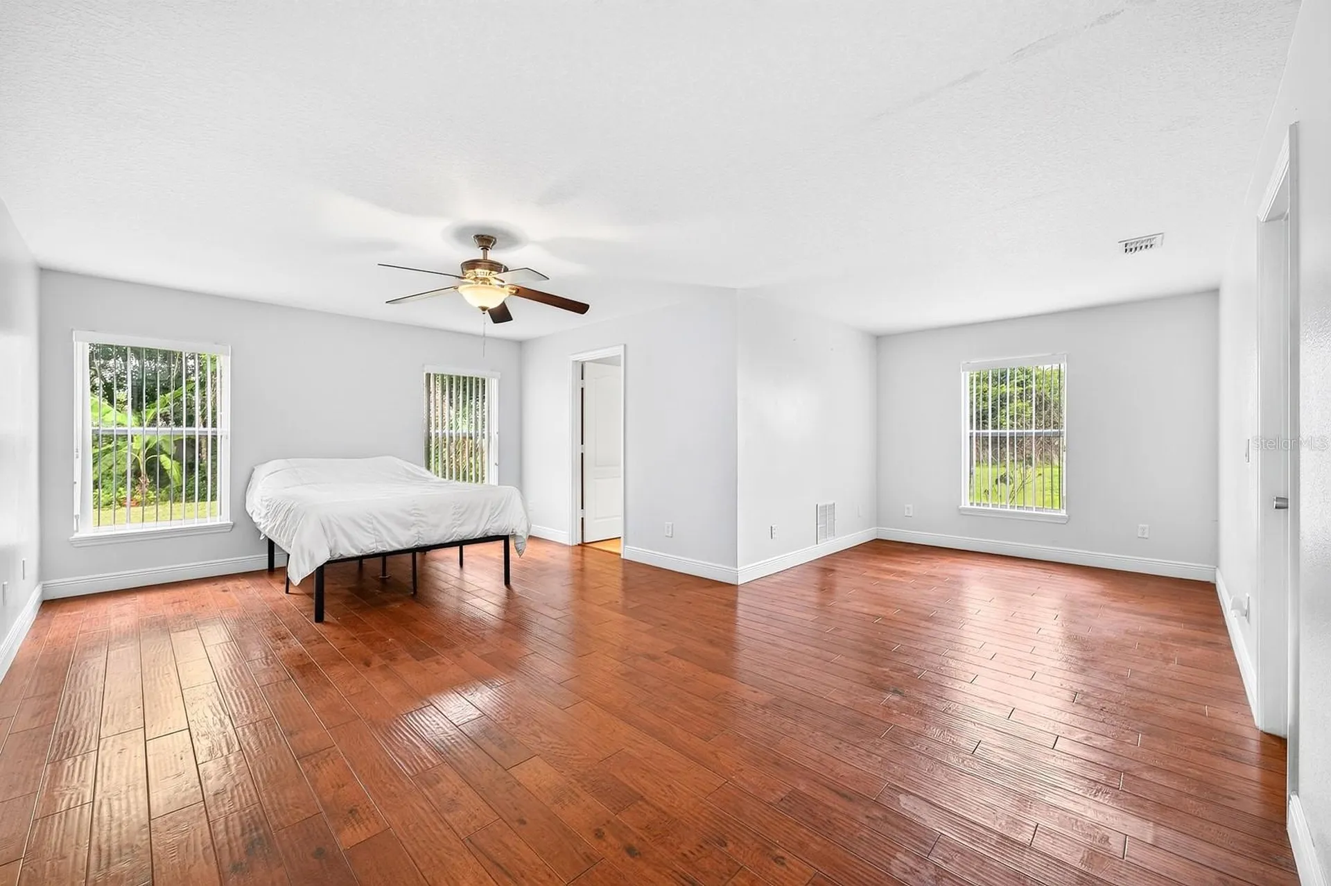 403 Carey Way Orlando FL 32825