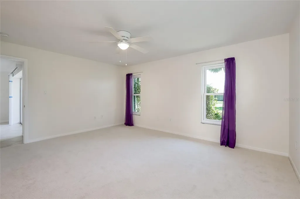 5617 Evergreen Drive Sarasota FL 34233