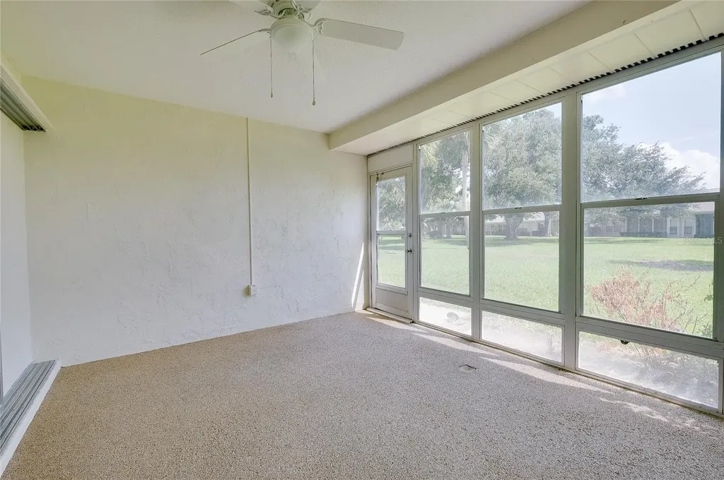 5617 Evergreen Drive Sarasota FL 34233
