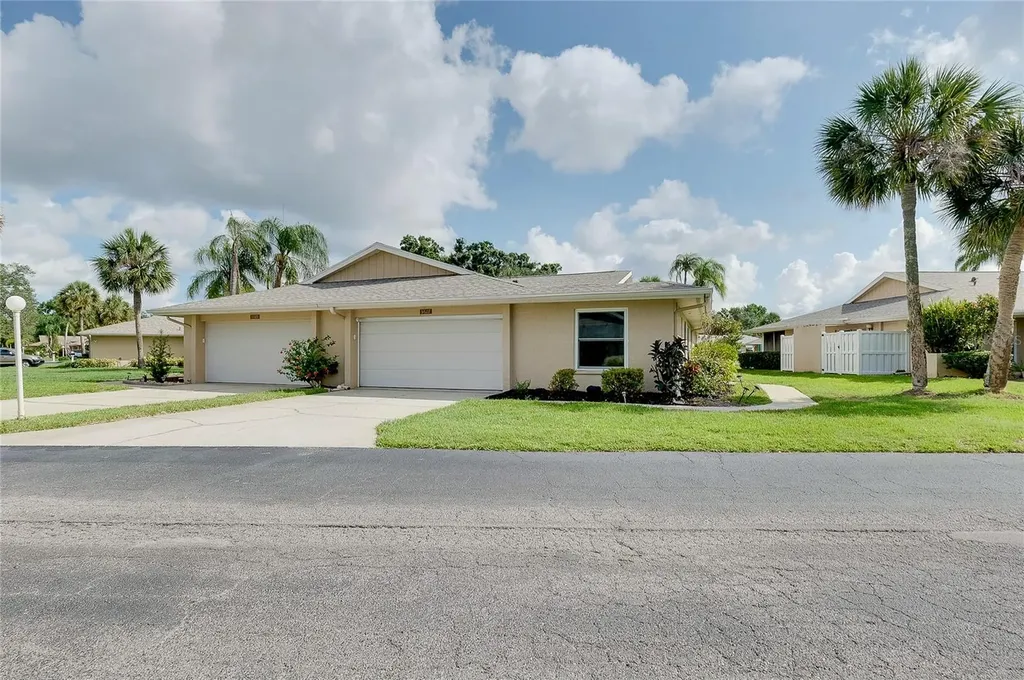 5617 Evergreen Drive Sarasota FL 34233