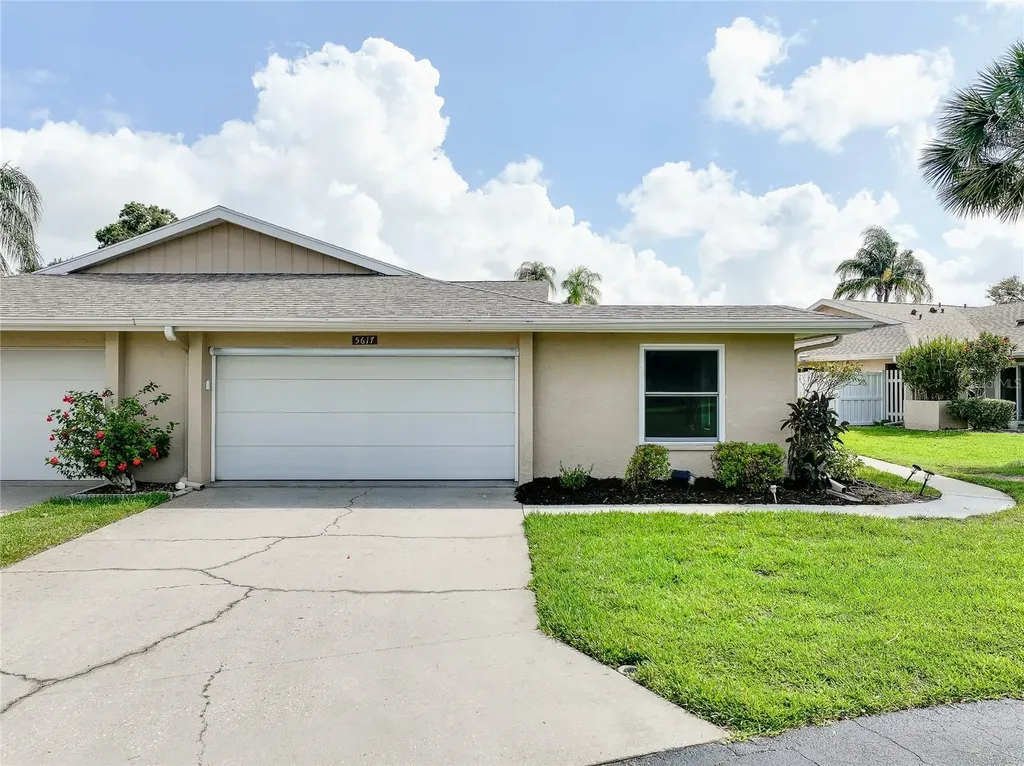 5617 Evergreen Drive Sarasota FL 34233
