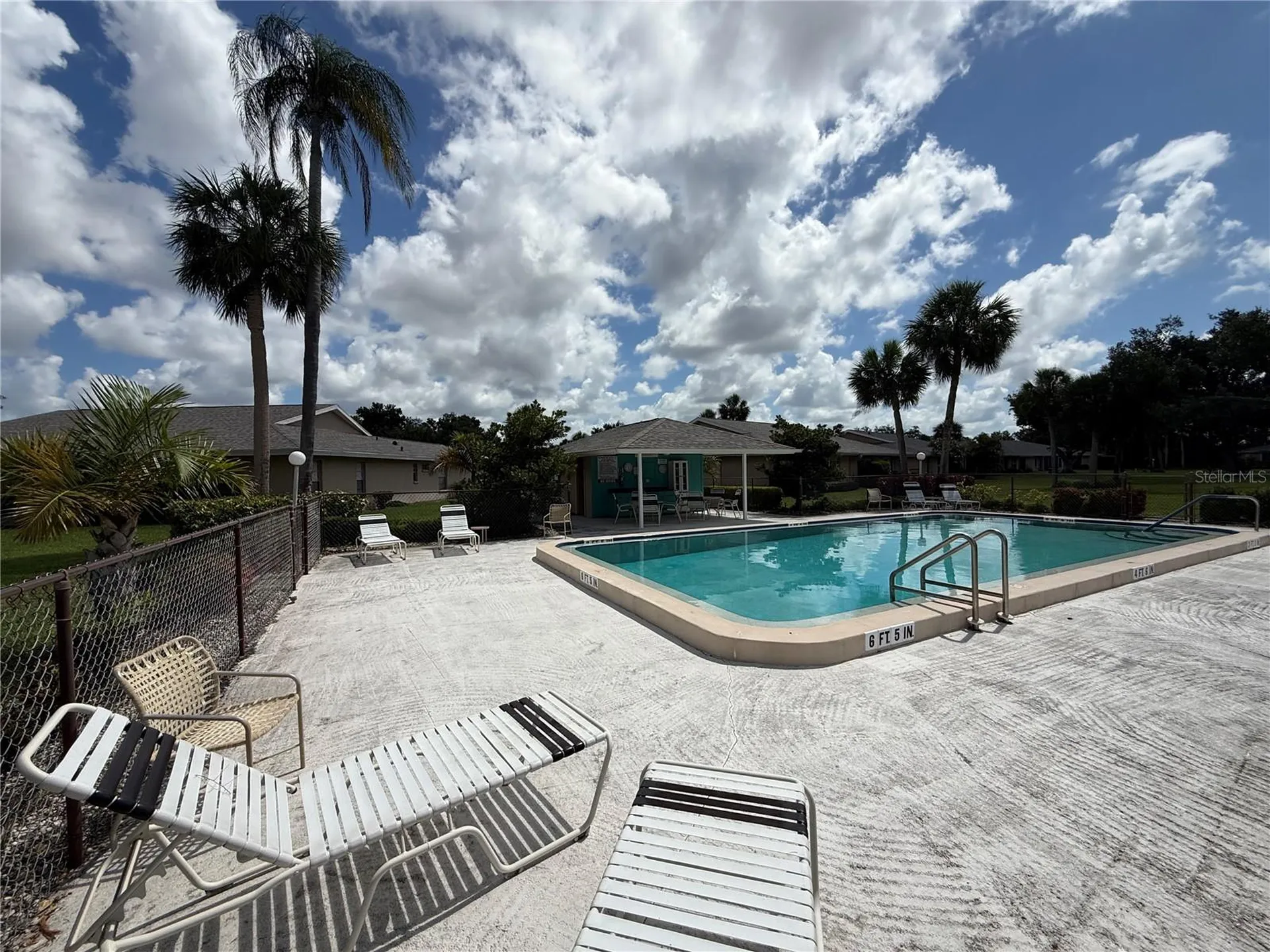 5617 Evergreen Drive Sarasota FL 34233