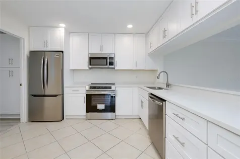5617 Evergreen Drive Sarasota FL 34233