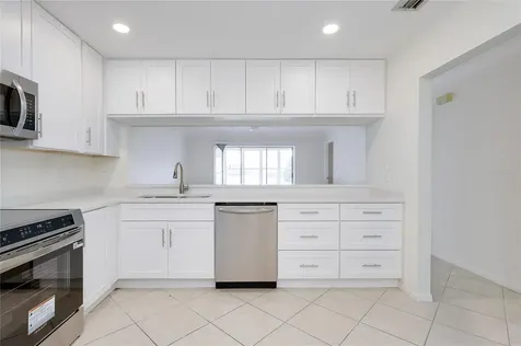 5617 Evergreen Drive Sarasota FL 34233