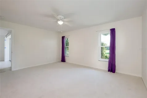 5617 Evergreen Drive Sarasota FL 34233