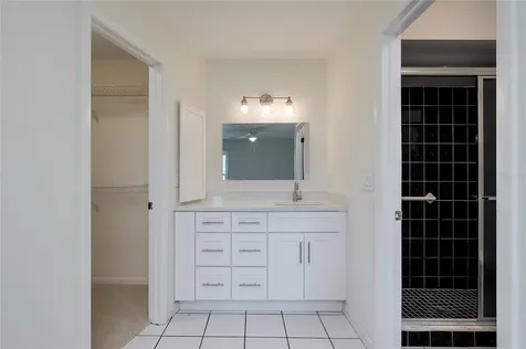 5617 Evergreen Drive Sarasota FL 34233