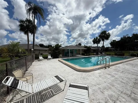5617 Evergreen Drive Sarasota FL 34233