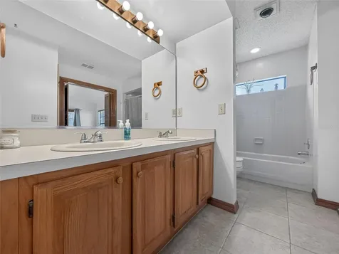 9731 Sibley Circle Orlando FL 32836