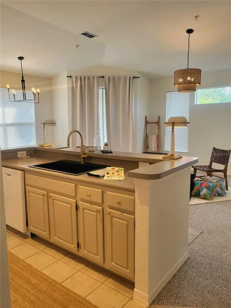 2718 Maitland Crossing Way Orlando FL 32810