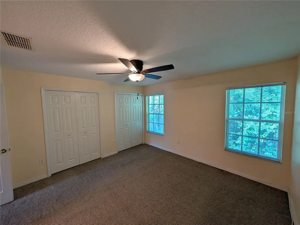 1993 Fiesta Ridge Court Tampa FL 33604
