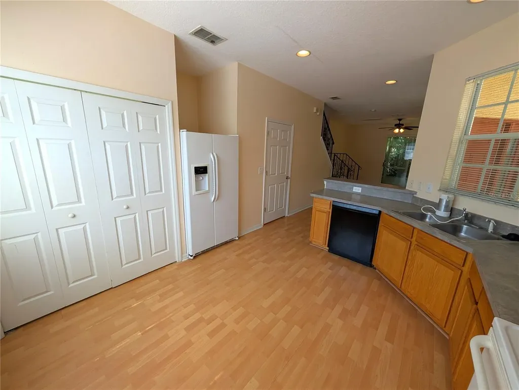 1993 Fiesta Ridge Court Tampa FL 33604